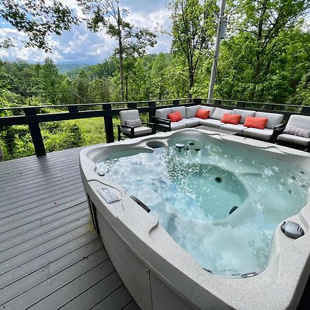 Experience Luxury At Smoky Mountain Hideaway, Just 5 Miles From Downtown Gatlinburg Villa Ngoại thất bức ảnh